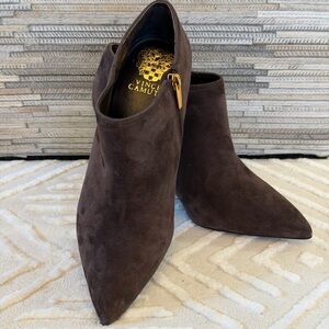 Vince Camuto Temindal Leather Ankle Booties Pointed Toe 3.25” Heel